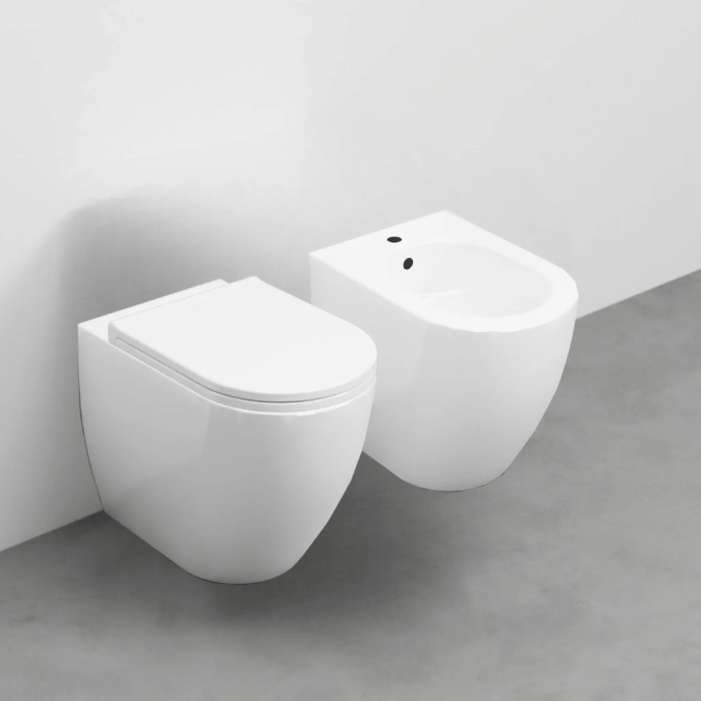 Coppia Di Sanitari a Terra Senza Brida Ceramica Cielo "Smile 53" Bianco Lucido