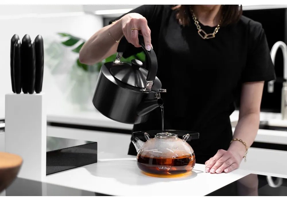 Bollitore nero con stantuffo , 1,5 l Diamante - Vialli Design