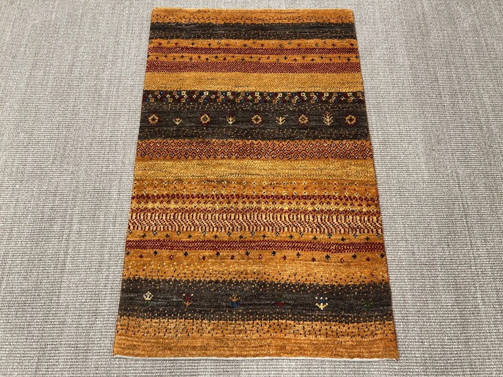 Gabbeh Tappeto persiano 120 x 80 Giallo (Iran) Annodato A Mano