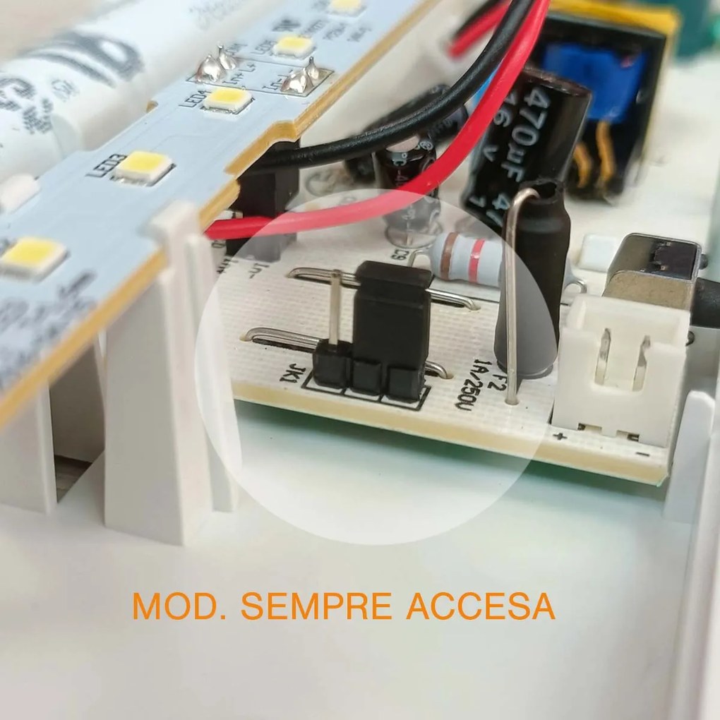 Lampada Emergenza LED da incasso o da muro Autonomia 3h S.A. o S.E. Colore Bianco Freddo 6.000K