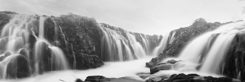Stampa su tela – Cascate maestose in bianco e nero