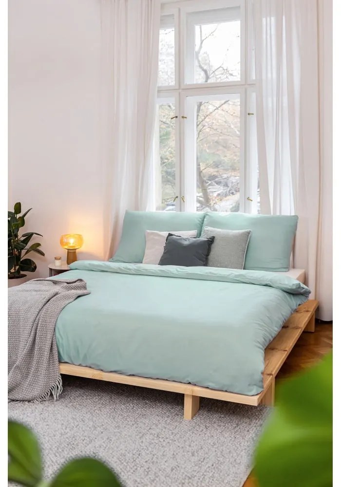 Letto matrimoniale nero in legno di pino con griglia 140x200 cm Japan - Karup Design