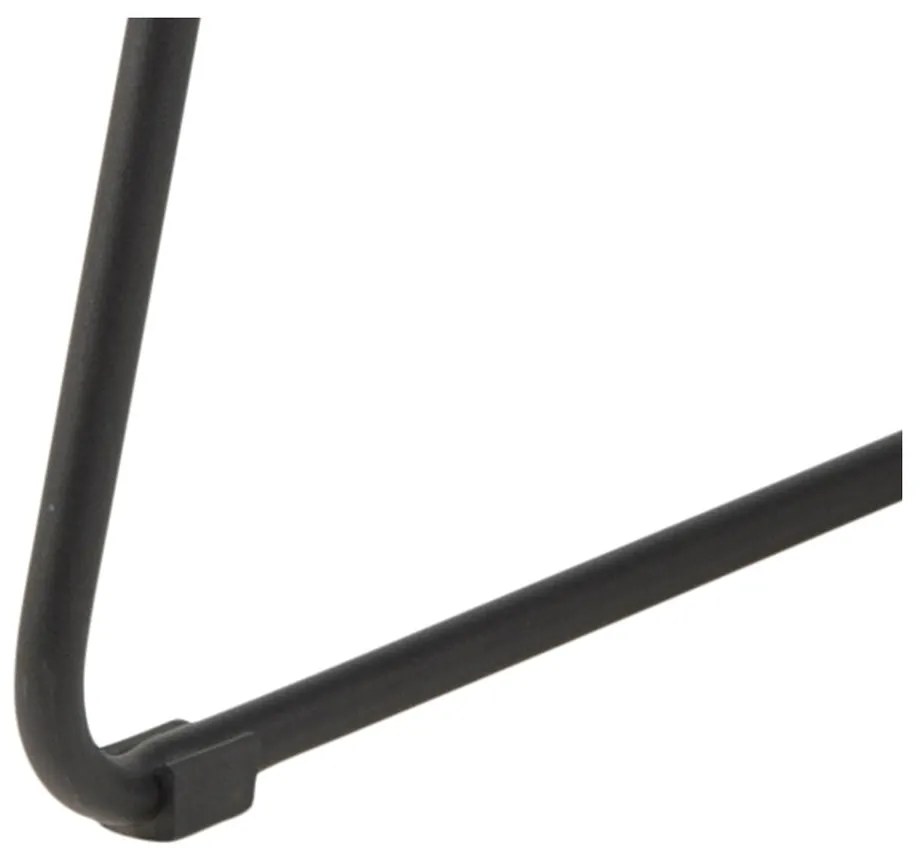 Poltrona grigia con rivestimento in velluto Alba – Actona