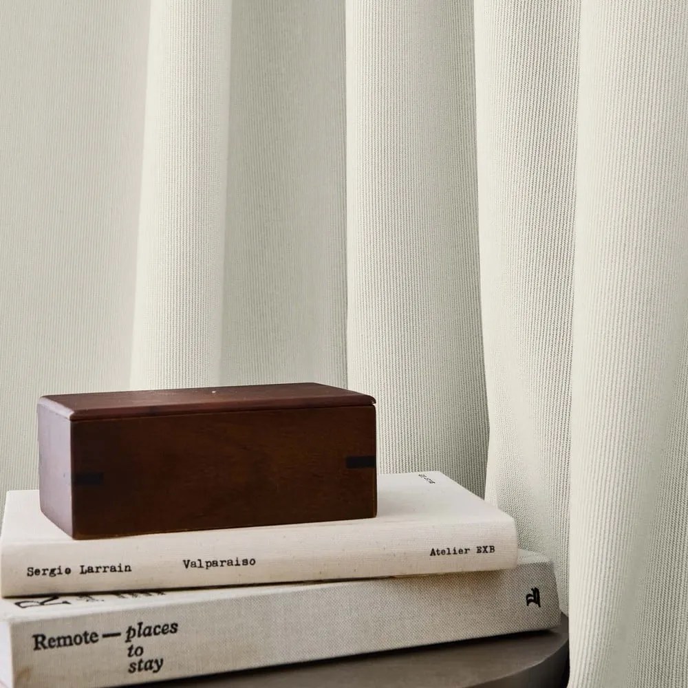 Tenda termoisolante beige in velluto a coste 140x260 cm Madison – douceur d'intérieur