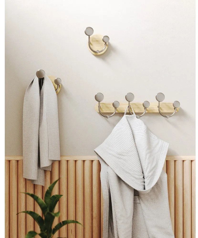 Appendiabiti da parete in alluminio bianco naturale Melody - Umbra