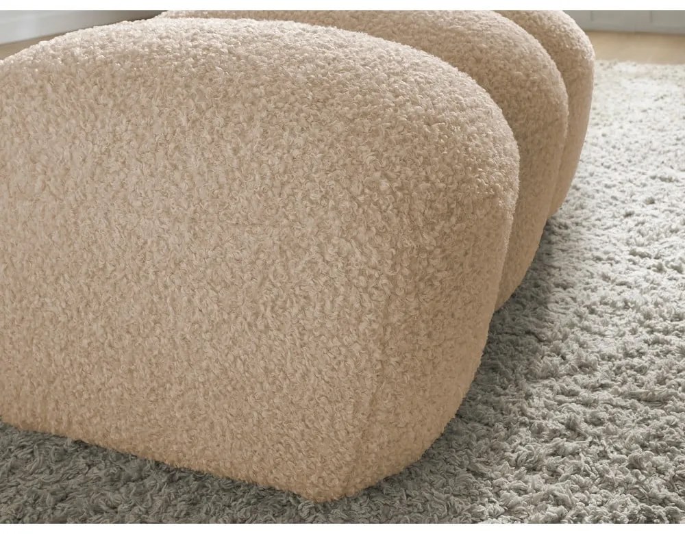 Poggiapiedi beige con rivestimento in bouclé Hippolyte – Bobochic Paris