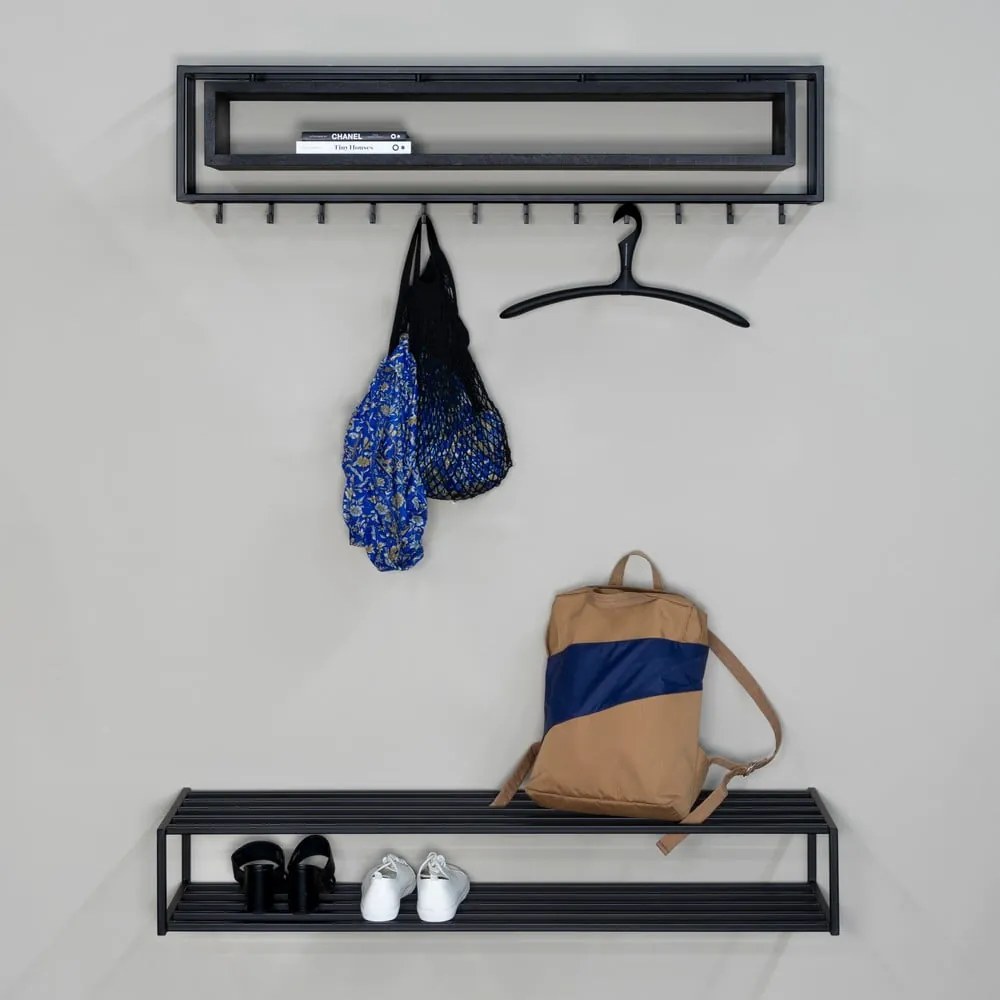 Scarpiera nera in metallo da parete 118x20,5x30,5 cm School – Spinder Design