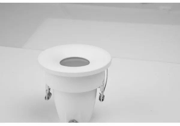 Azzardo AZ5389 - Lampada da incasso per bagno ROMOLO 1xGU10/50W/230V IP65 bianco