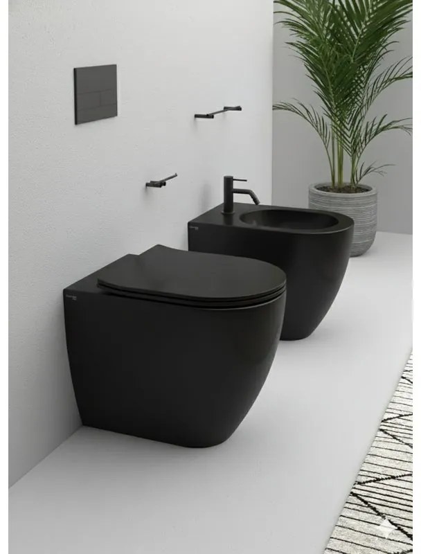 Bidet filomuro Best Olympia ceramica L36 x H42 x P53 cm nero opaco