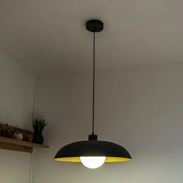 Lampadario a sospensione ECLIPSE 1xE27/15W/230V nero/oro