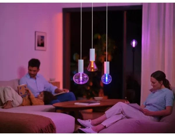 Lampadina LED RGBW dimmerabile Philips Hue White And Color Ambiance E27/6,8W/230V