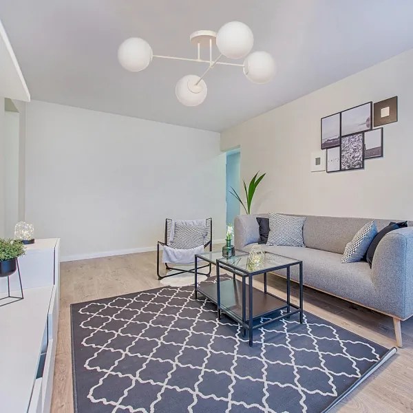 Plafoniera a soffitto MOON 4xE27/15W/230V colore crema