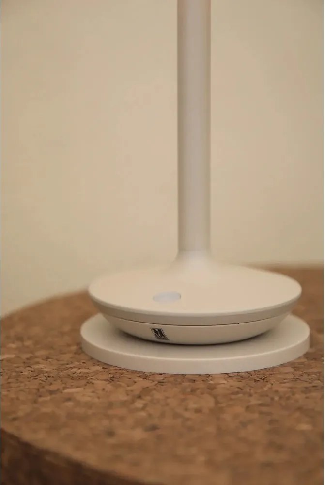 Lampada da tavolo LED greige (altezza totale 20 cm) Petit – Markslöjd