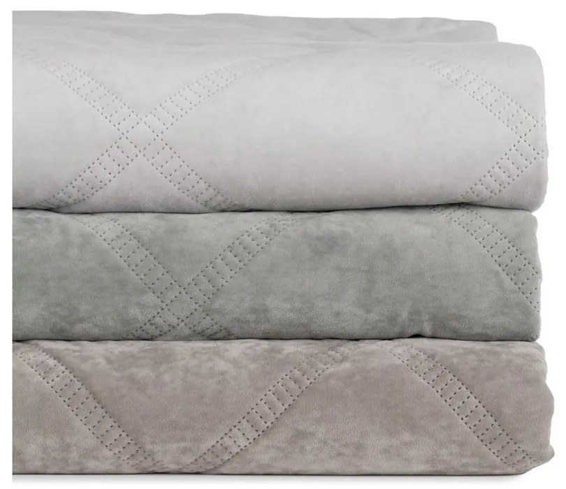 Copriletto color crema in velluto con rivestimento trapuntato 230x260 cm – Ixia