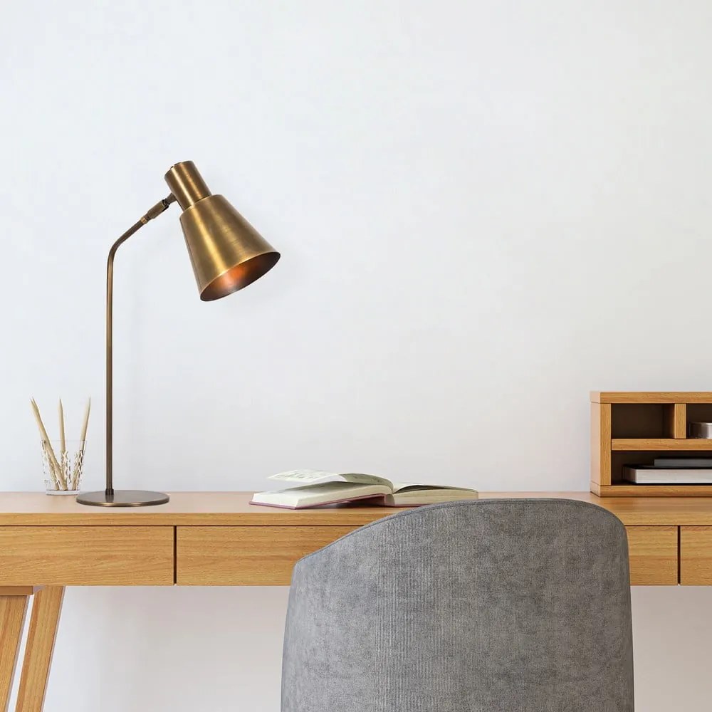 Lampada da tavolo dorata con paralume in metallo (altezza totale 50 cm) Kem – Opviq lights