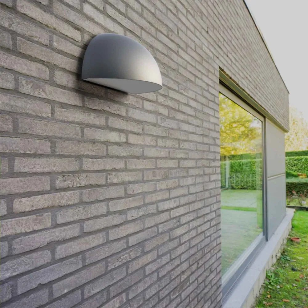 Applique Curva Monodirezionale con base E27, IP54 Grigia - Serie BRINA Base E27