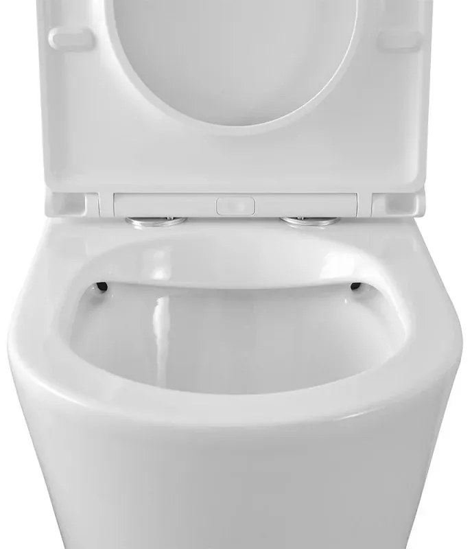 Sanitari filomuro monoblocco senza brida con scarico a parete e sistema di scarico a tornado Klan