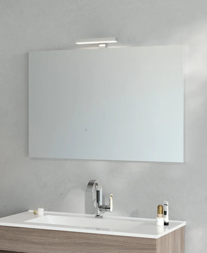 Specchio orizzontale da bagno con lampada led superiore modello orizon