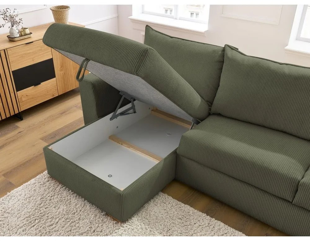 Divano angolare verde allungabile (con composizione variabile) con rivestimento in velluto a coste Augustin – Bobochic Paris