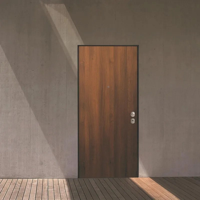 Porta blindata YALE Ghepard L 90 x H 210 cm in melaminico noce scuro, apertura spingere a sinistra, falso telaio incluso