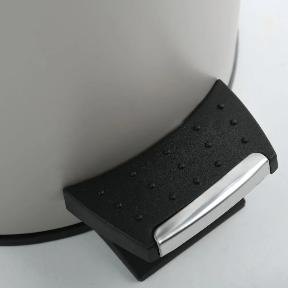 Cestino per la spazzatura grigio tortora in acciaio con pedale 3 l Adonis – Spirella