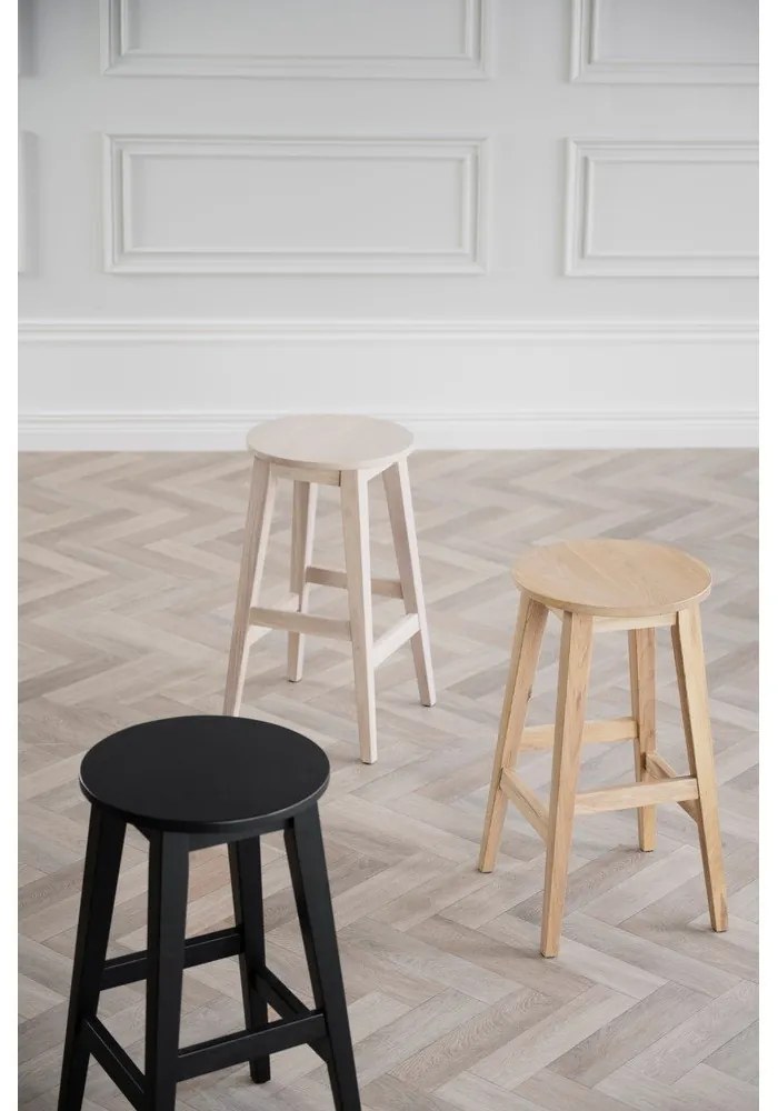 Sedia da bar di colore naturale in rovere massiccio (altezza della seduta 65 cm) Austin – Rowico