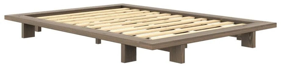 Hnědá dvoulůžková postel z borovicového dřeva s roštem 140x200 cm Japan – Karup Design