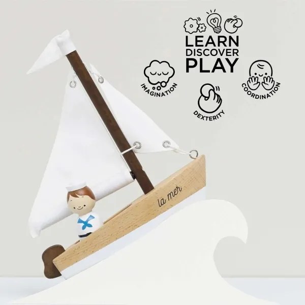 Le Toy Van - Barca a vela in legno con capitano faggio
