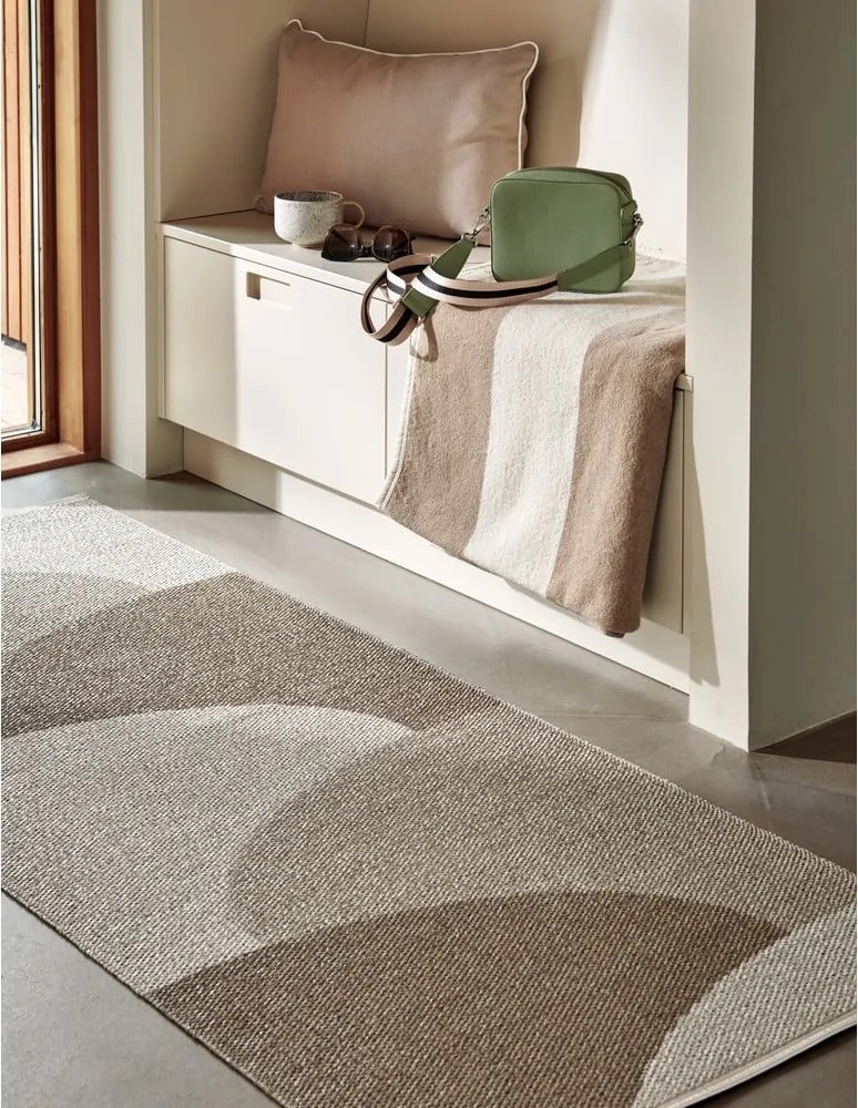 Tappeto da interno/esterno beige 70x90 cm Hill Dark Linen – Pappelina