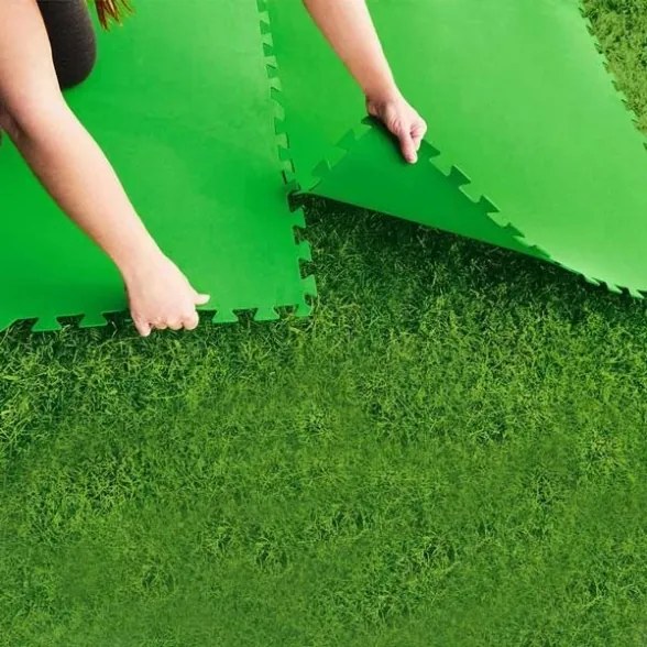 Tappeto Piscina Fuori Terra Fondo Morbido 78x78 Cm 9 Pezzi - 5,5 mq Bestway