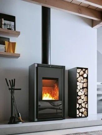 Stufa A Legna ad aria 10 Kw con focolare in Thermofix in acciaio nero Palazzetti Iki Up 10