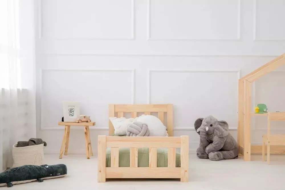 Letto per bambini in legno di pino in colore naturale 90x200 cm CPN - Adeko