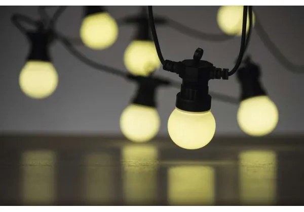 Catena decorativa LED da esterno 50xLED/10m IP44 bianco