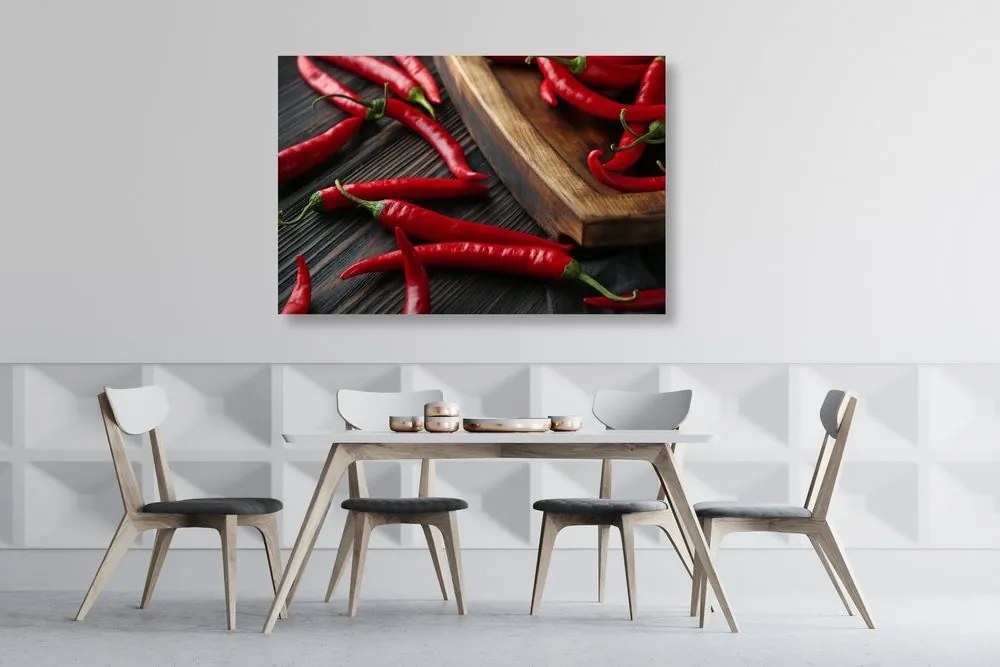 Quadro su tela – Tavola con peperoncini