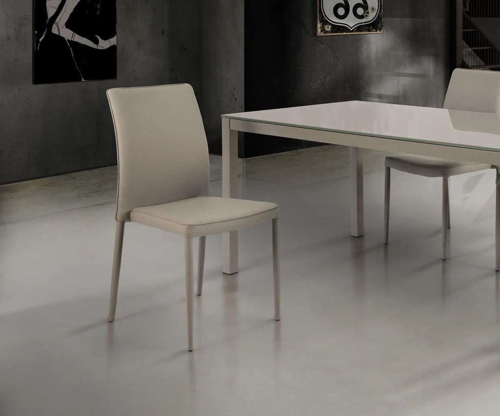 AAVE - sedia di design moderno in similpelle