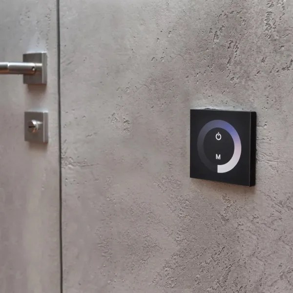 Interruttore touch con dimmer per strisce led unicolor 12-24V 4 canali