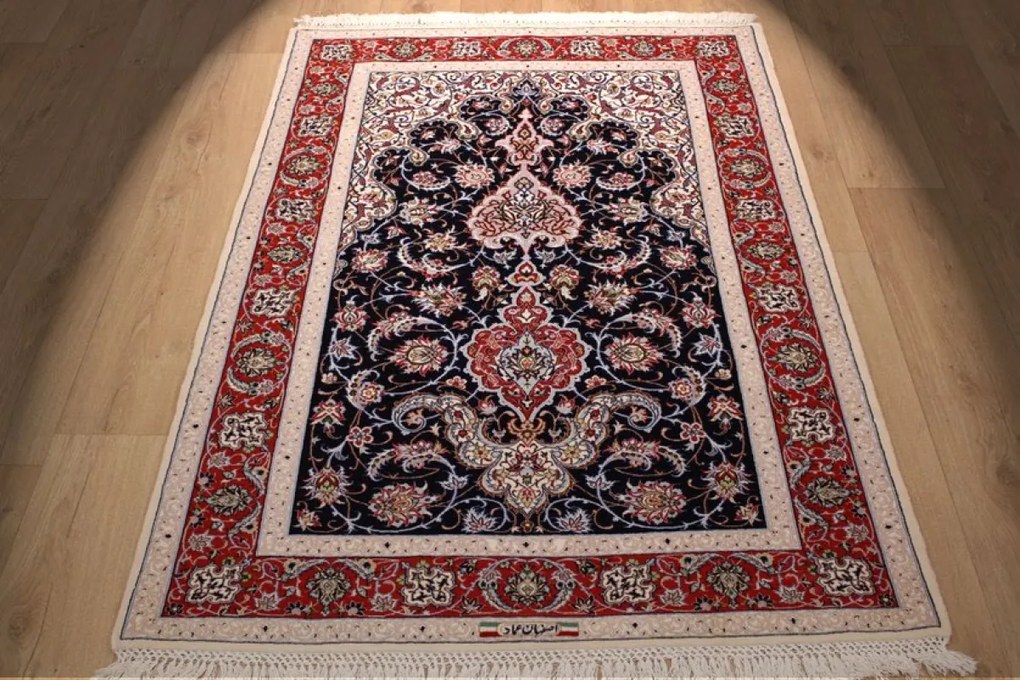 Isfahan Tappeto 120x170 (Iran) Annodato A Mano