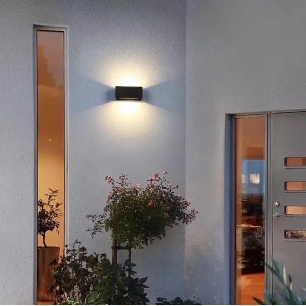 LED Applique da esterno LED/12W/230V IP54 nero