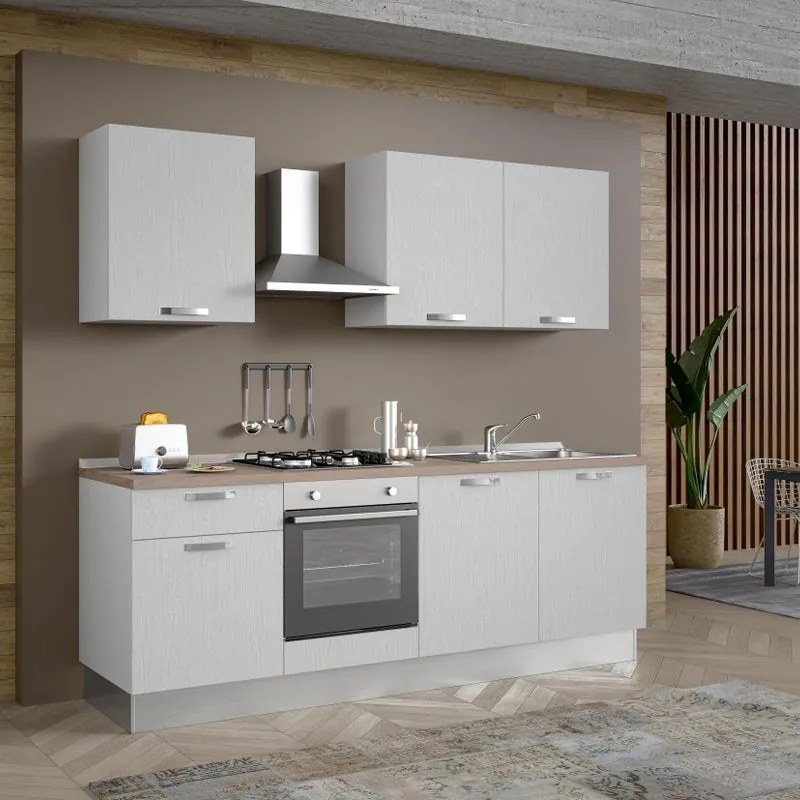 Cucina montata Dora bianco spatolato, lavello a destra, L 240 cm, completa di: cappa a camino, piano cottura a gas, forno