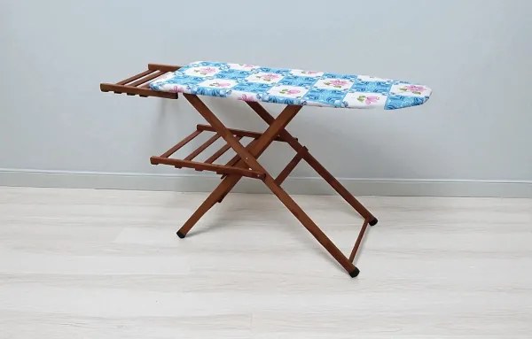 Asse da stiro in legno modello MARA con portacaldaia NOCE