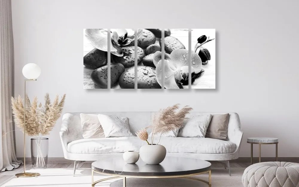 Quadri 5 pezzi – Armonia di pietre e orchidea in bianco e nero