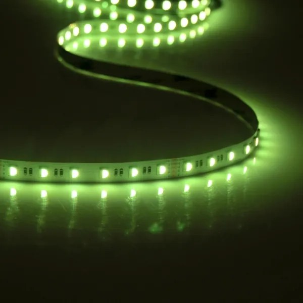 Striscia LED RGBW dimmerabile 3m LED/22W/24/230V con telecomando