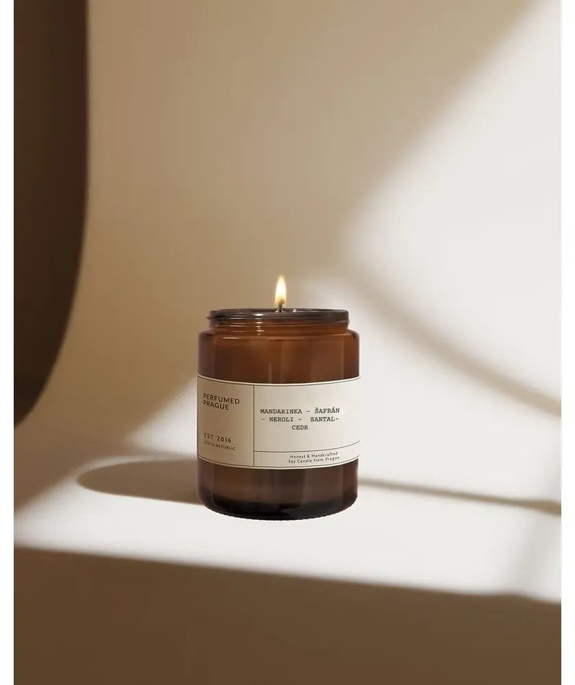 Candela in cera di soia profumata tempo di combustione 40 h #47 Tangerine, Neroli and Saffron – Perfumed Prague