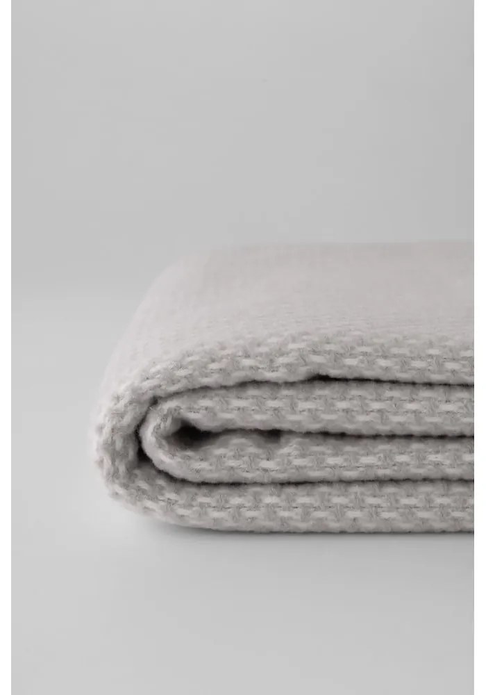 Plaid grigio chiaro con contenuto di cotone , 140 x 180 cm Zen - Euromant