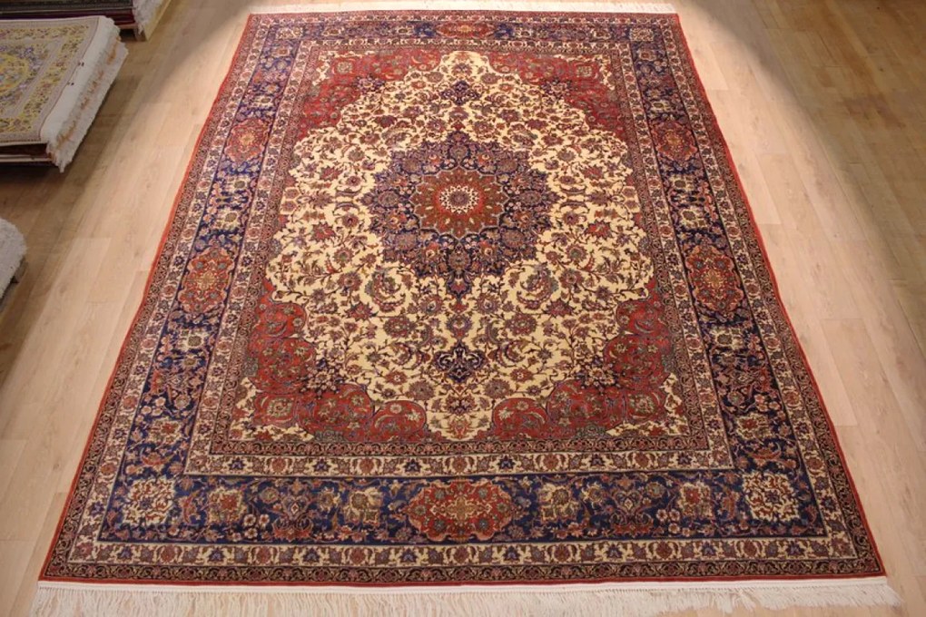Isfahan Tappeto 310 x 410 (Iran) Annodato A Mano