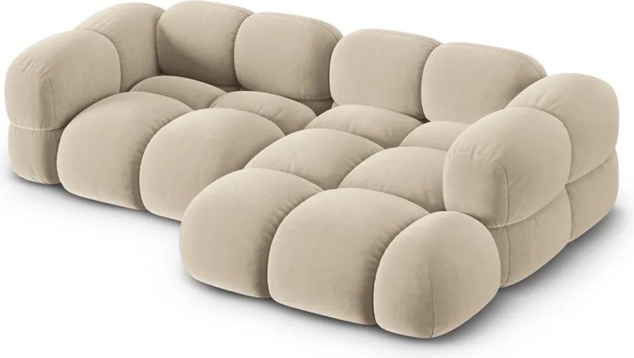 Divano angolare beige (con penisola a destra/con chaise lounge) con rivestimento in velluto Loretto – Cosmopolitan Design