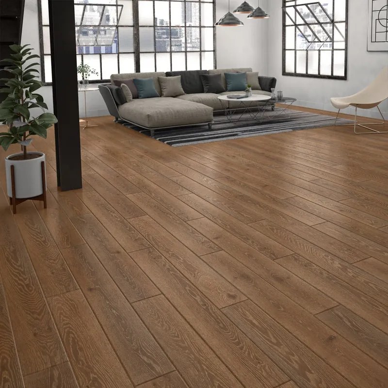 Parquet prefinito intenso L in rovere vetrificato famiglia sp. 14/3.3 mm 1.548 m²