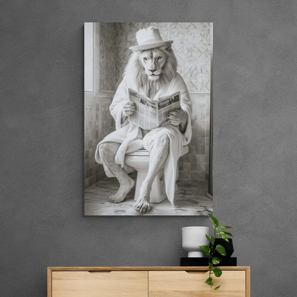 Quadro su tela – Leone bianco con giornali in bagno