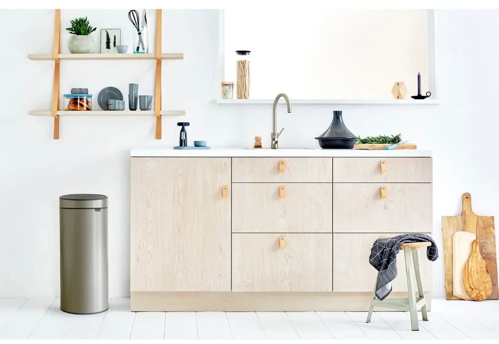 Bidone per rifiuti in acciaio grigio touch 30 l Touch Bin - Brabantia