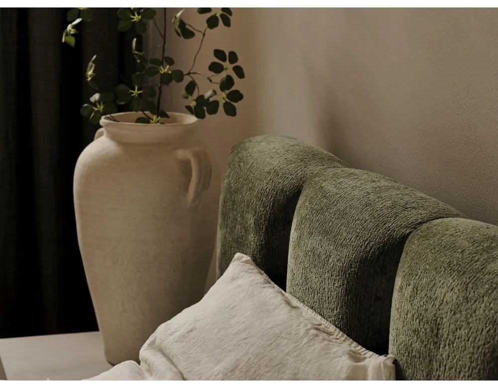 Letto matrimoniale imbottito verde con spazio contenitivo e rete 180x200 cm Lupine - Micadoni Home